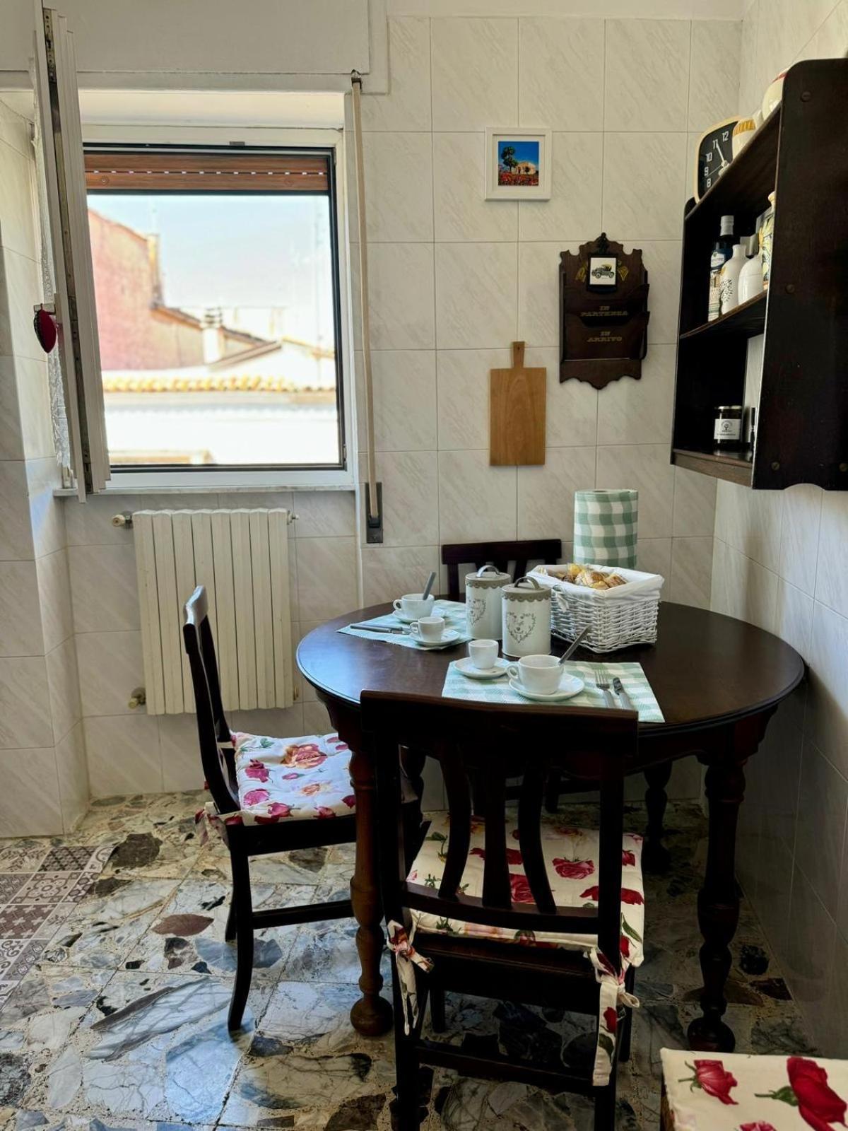 Ferienwohnung Ely House Monte SantʼAngelo Exterior foto