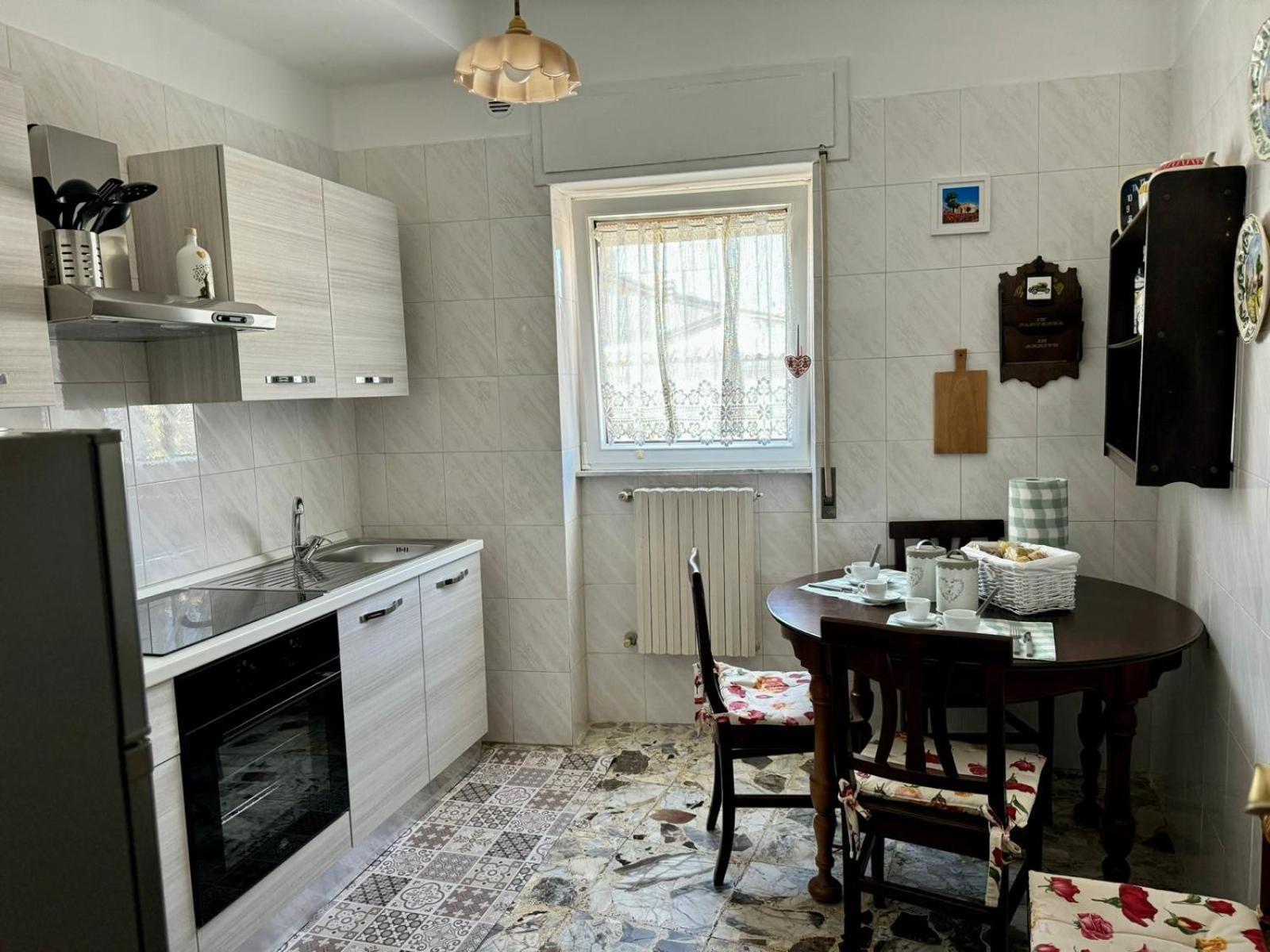 Ferienwohnung Ely House Monte SantʼAngelo Exterior foto